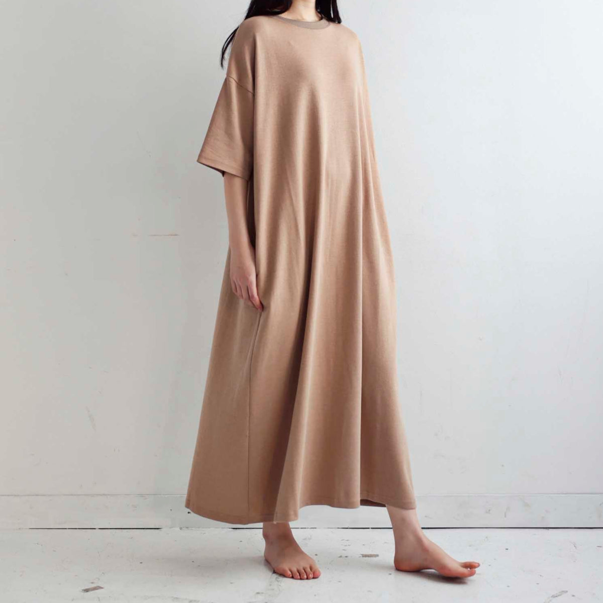 公式】bio ロングワンピース – bio ONLINE STORE