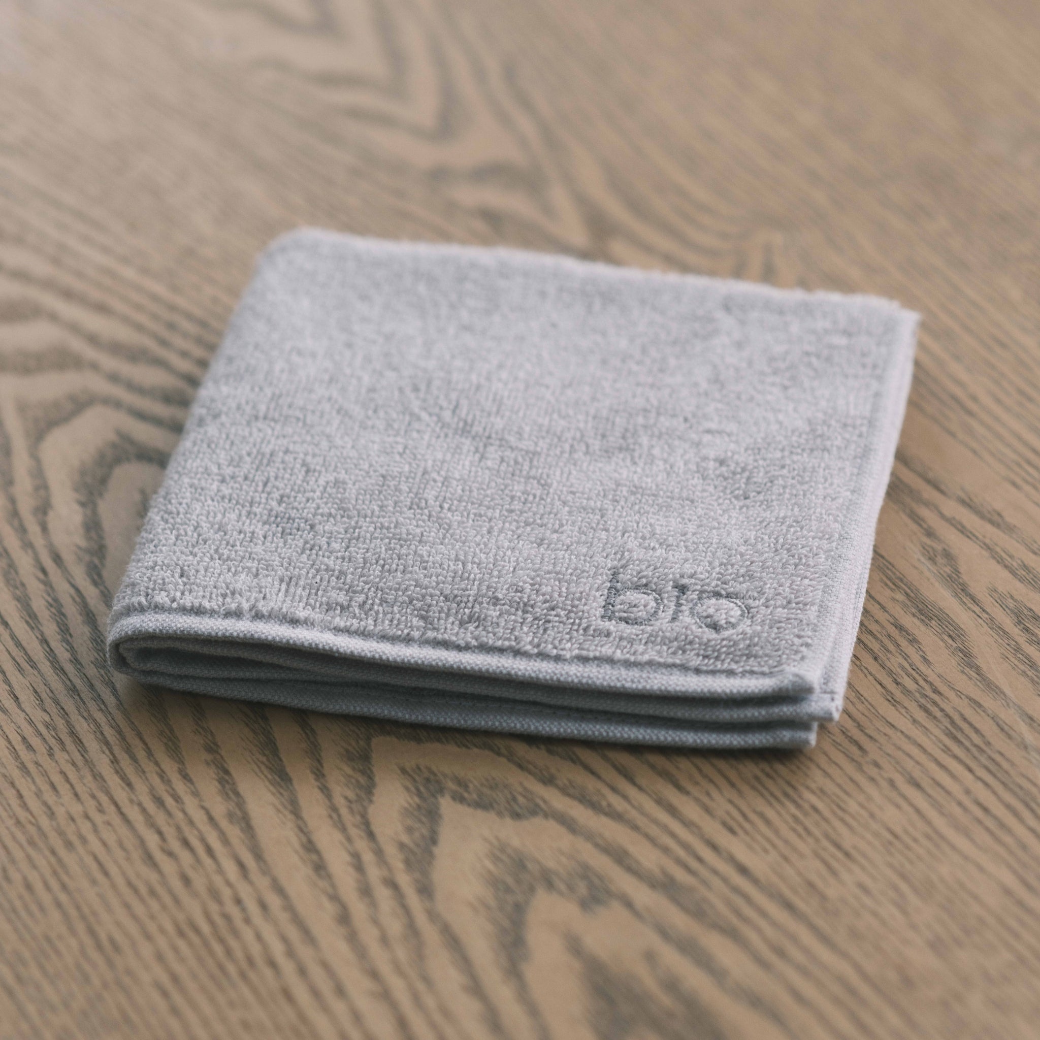 Bio Towel Handkerchief | バイオ タオルハンカチ – bio ONLINE Bio Towel Handkerchief | バイオ タオルハンカチ – bio ONLINE