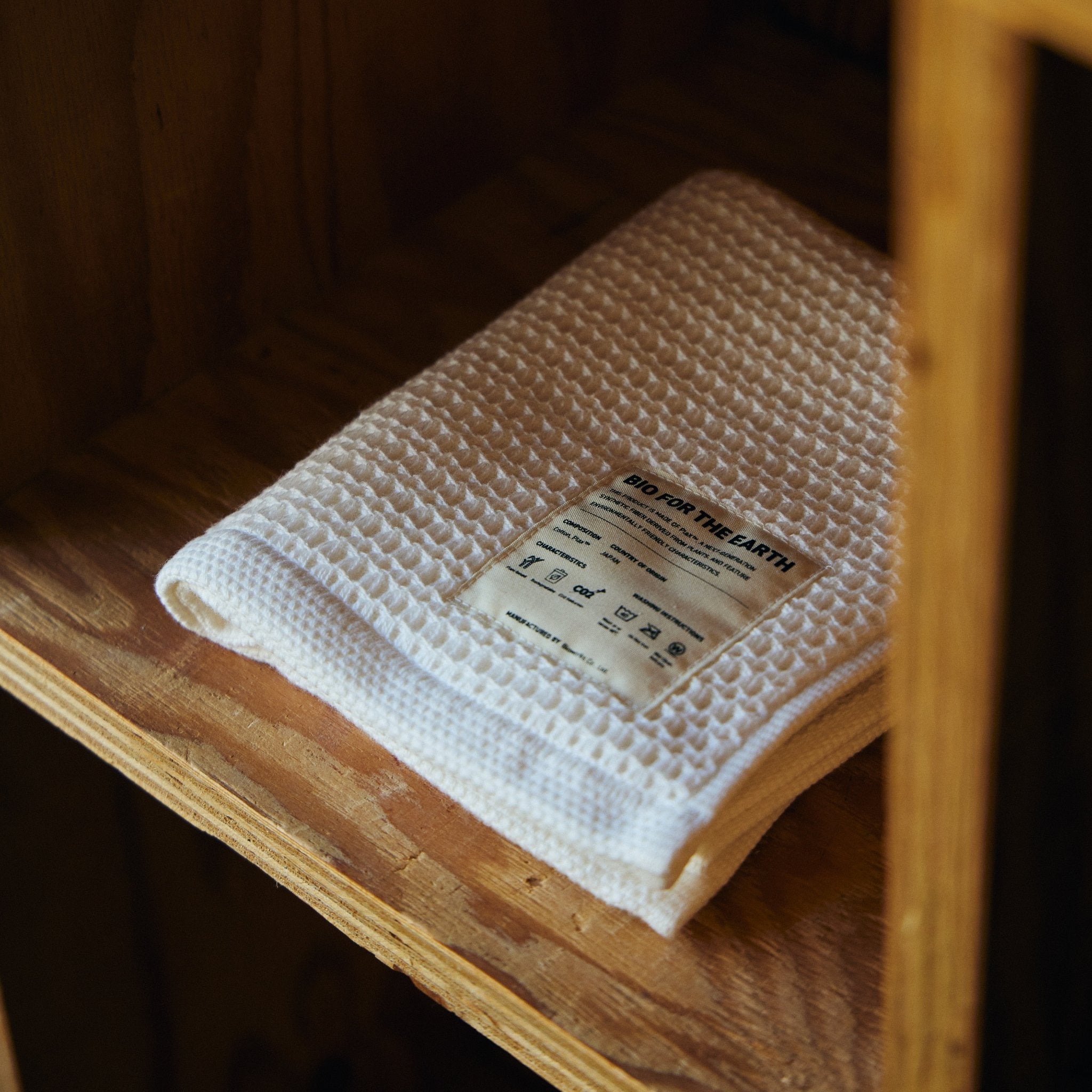 BIO FOR THE EARTH【DECOBOKO】フェイスタオル – bio ONLINE STORE